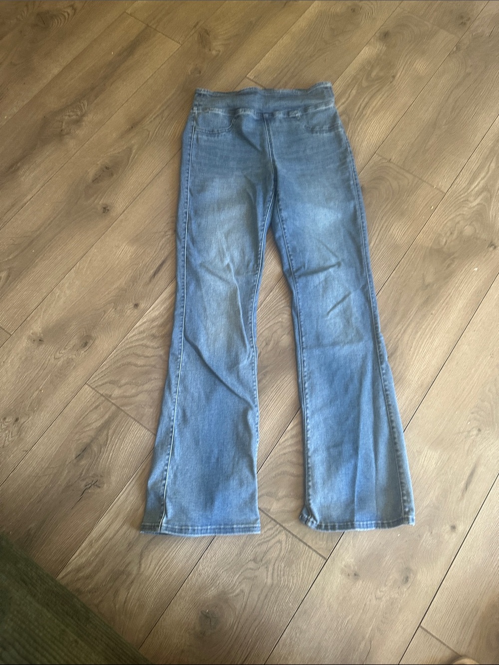 American Eagle Outfitters Medium Wash Flare Jeans